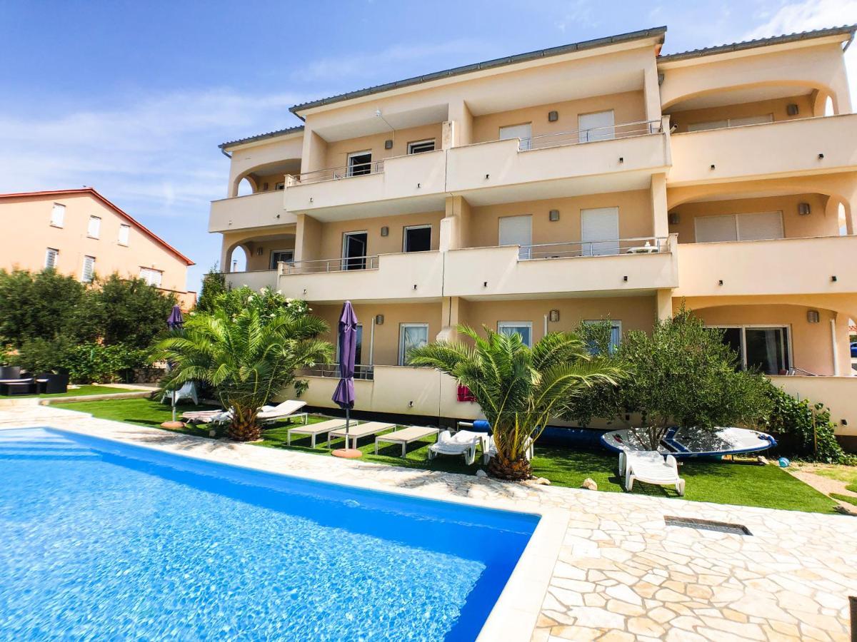 Anica Apartment